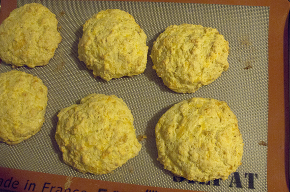 biscuits_baked_590_390