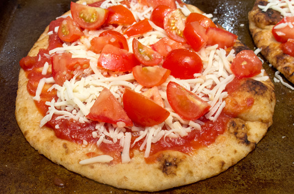 grill_pizza_layered_590_390