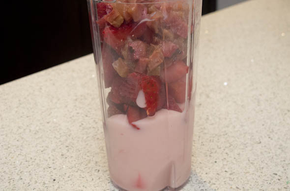 Strawberry Rhubarb Smoothie - The Three Bite Rule