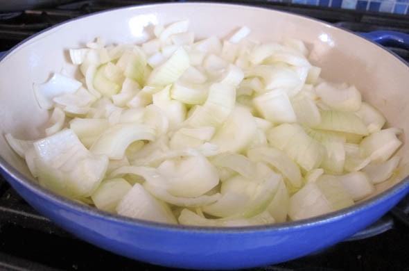 Bacon Cheddar & Caramelized Onion Quiche - The Three Bite Rule 