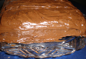choc.cake_frosted_290_200