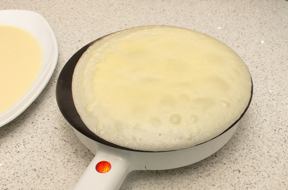 crepe_cooking_590_390