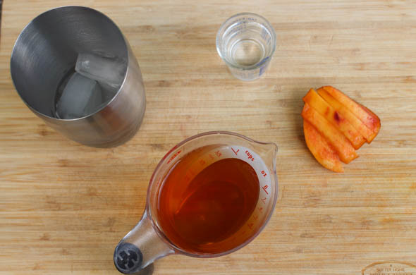 The Three Bite Rule - Peach Tea Cocktail